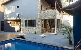 Casa Jaguar Buzios suites a 3 minutos da praia Geriba